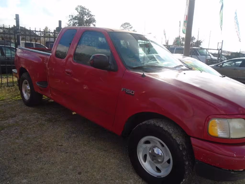 2000 Ford F-150 - 1FTZX0724YKB27389 - Image #1