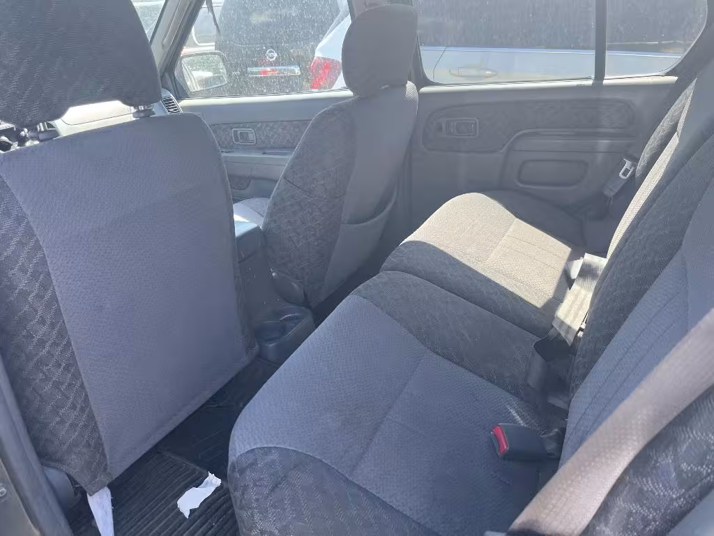 2001 Nissan Xterra - 5N1ED28T61C535415 - Image #3