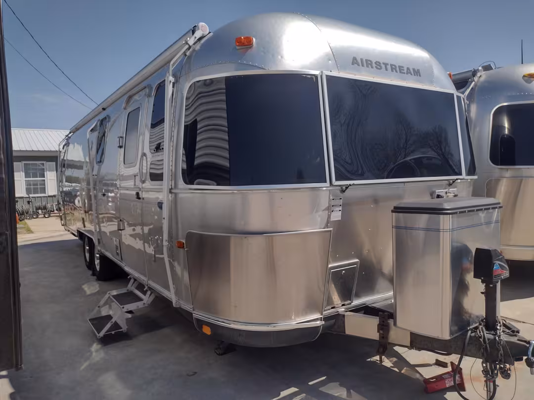 2003 Airstream International - 1STJBBP213J515252 - Image #2