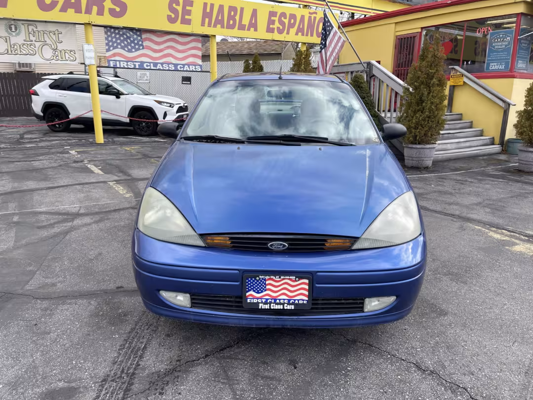 2004 Ford Focus - 1FAFP38Z04W166277 - Image #2