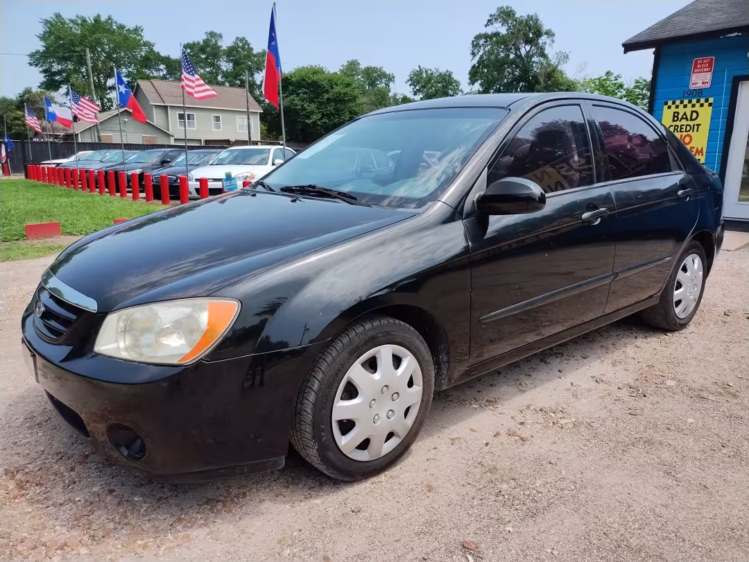 2006 Kia Spectra - KNAFE121565245330 - Image #2