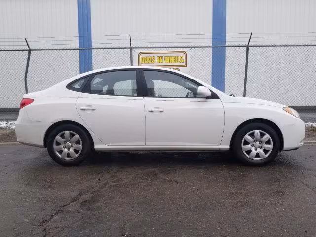 2007 Hyundai Elantra - KMHDU46D97U082011 - Image #3