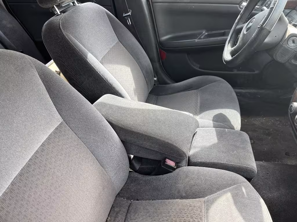 2008 Chevrolet Impala - 2G1WB58K689185334 - Image #3