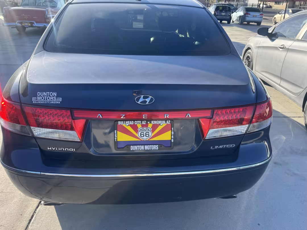 2008 Hyundai Azera - KMHFC46F88A265383 - Image #3