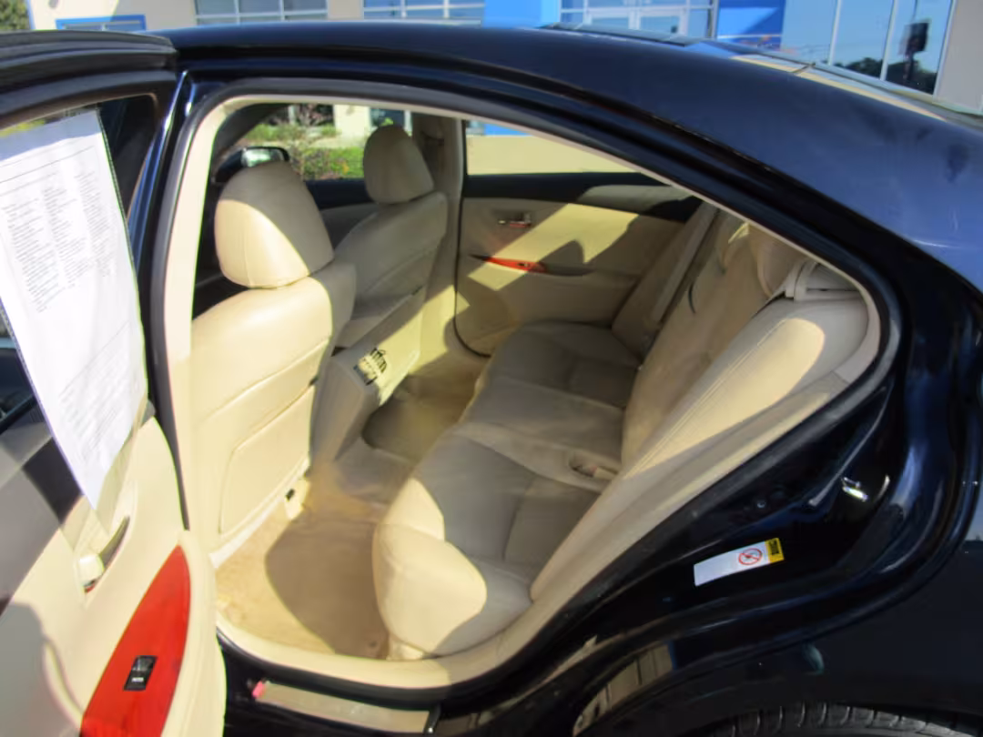2008 Lexus ES 350 - JTHBJ46G982216140 - Image #3