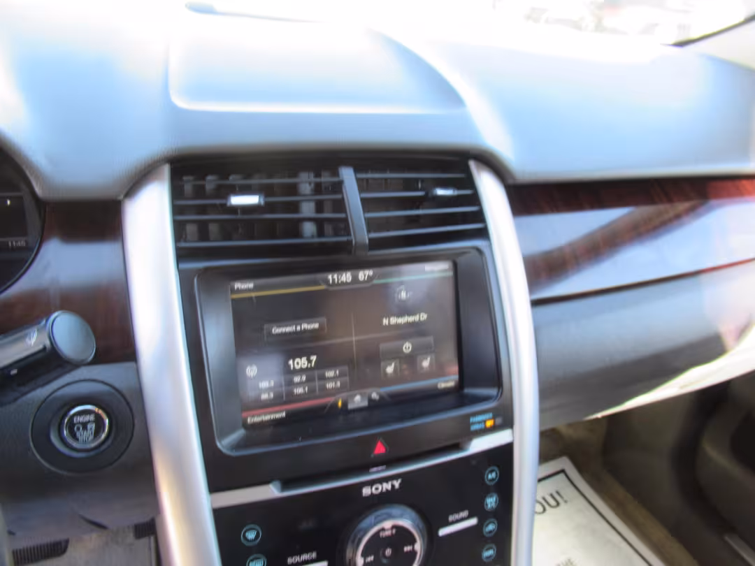 2011 Ford Edge - 2FMDK3KC3BBA11382 - Image #1