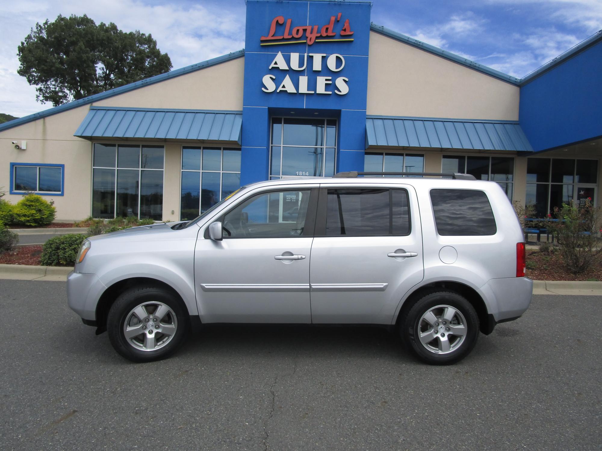 2011 Honda Pilot - 5FNYF4H53BB053577 - Image #1