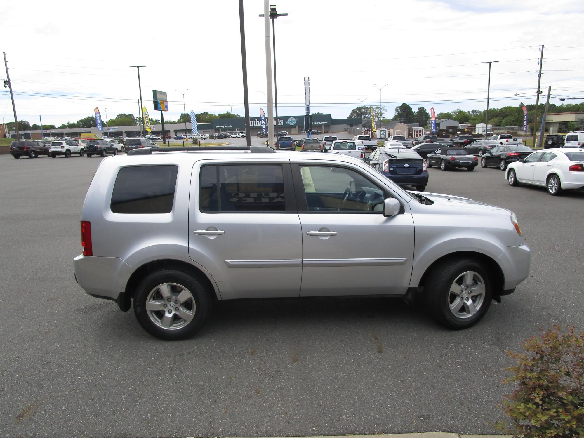 2011 Honda Pilot - 5FNYF4H53BB053577 - Image #3