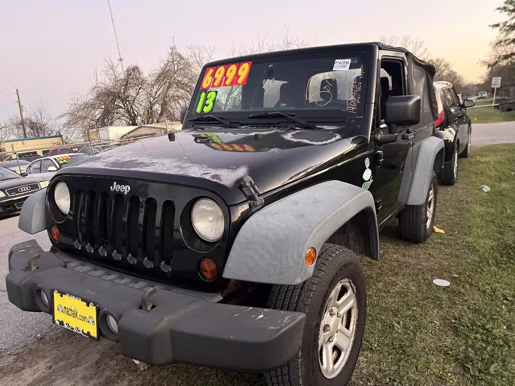 2011 Jeep Wrangler - 1J4AA2D17BL512897 - Image #3
