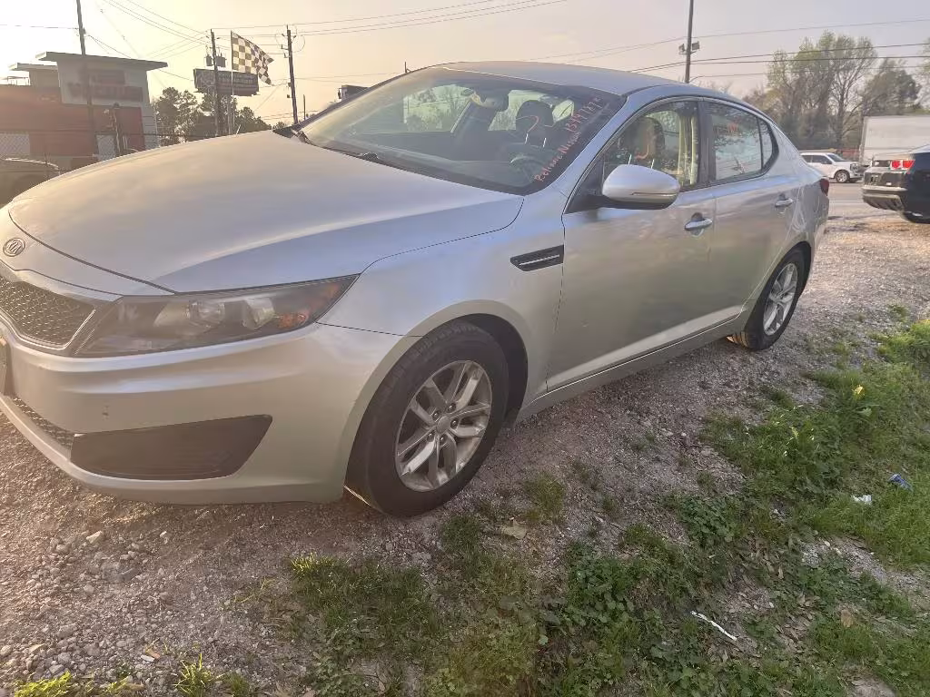 2011 Kia Optima - KNAGM4A77B5141253 - Image #1