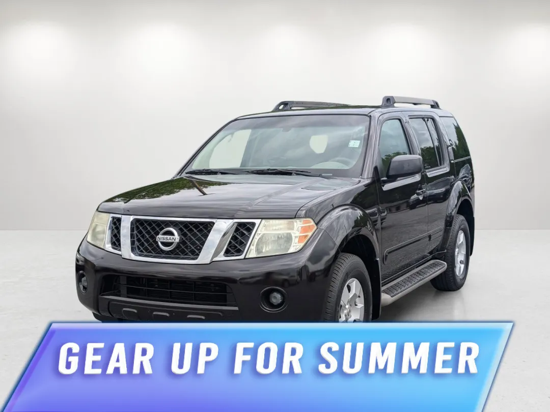 2011 Nissan Pathfinder - 5N1AR1NB6BC621525 - Image #1