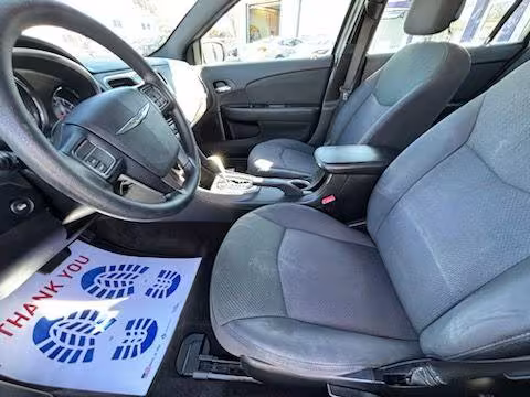2012 Chrysler 200 - 1C3CCBAB6CN200117 - Image #2