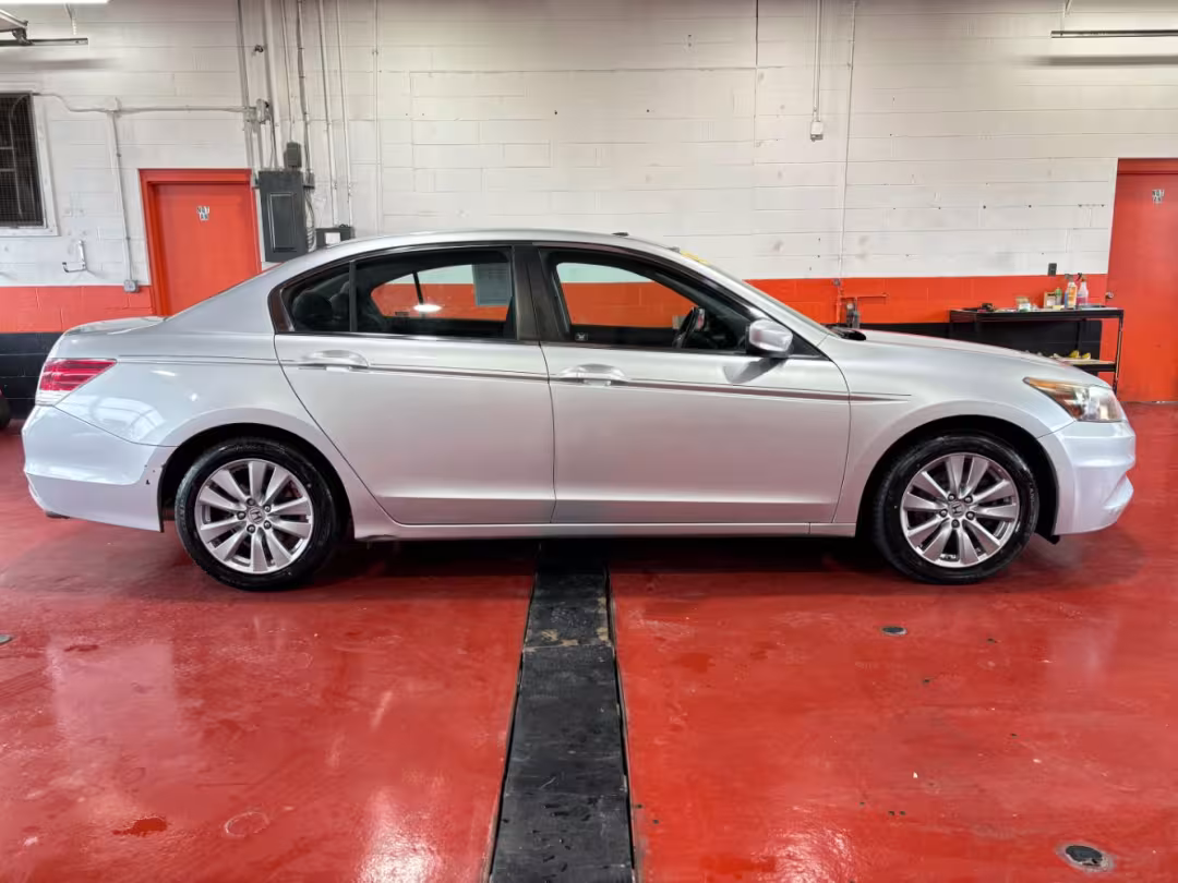 2012 Honda Accord - 1HGCP2F7XCA153123 - Image #2