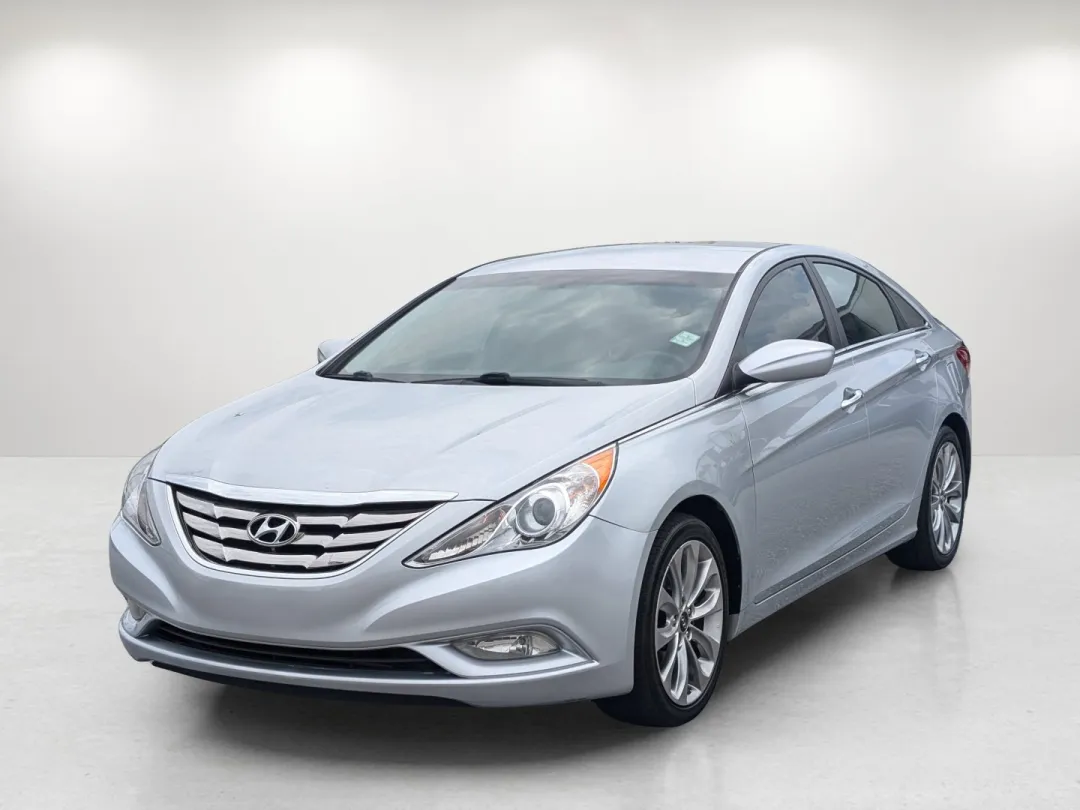 2012 Hyundai Sonata - 5NPEC4AC2CH436840 - Image #2