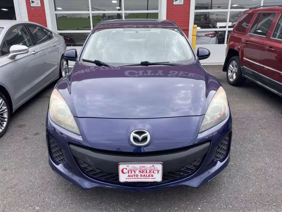2012 Mazda Mazda3 - JM1BL1V84C1600104 - Image #2