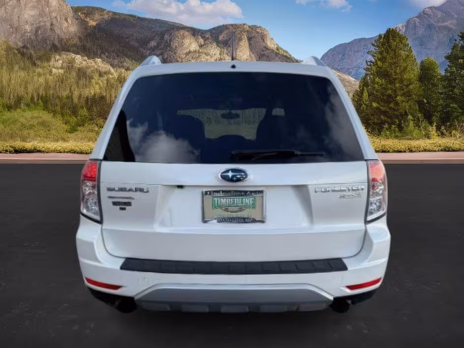 2012 Subaru Forester - JF2SHAGC0CH415205 - Image #3