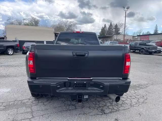 2013 Chevrolet Silverado 3500HD - 1GC4C0C81DF116918 - Image #3