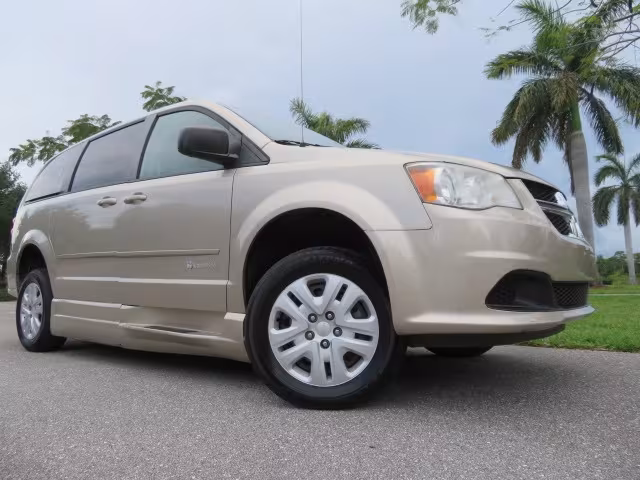 2013 Dodge Grand Caravan - 2C4RDGBG8DR810275 - Image #2