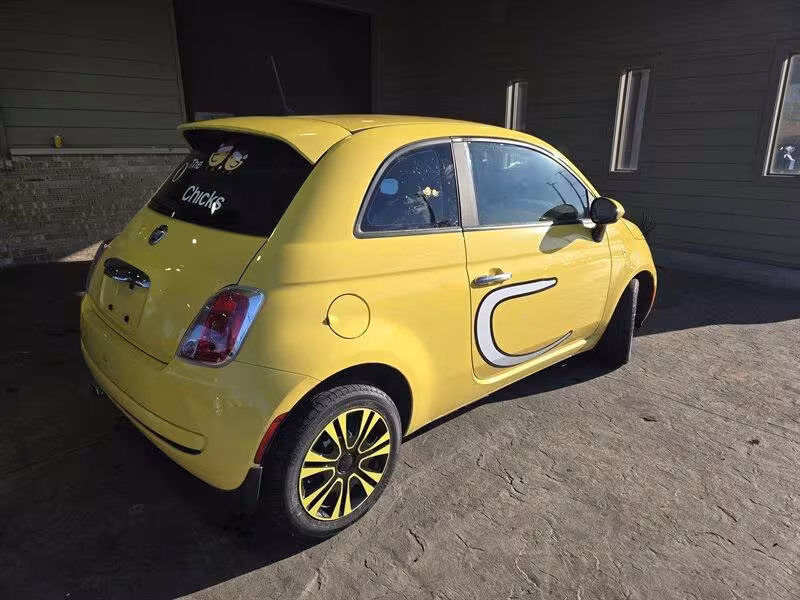 2013 Fiat 500 - 3C3CFFAR3DT529192 - Image #3