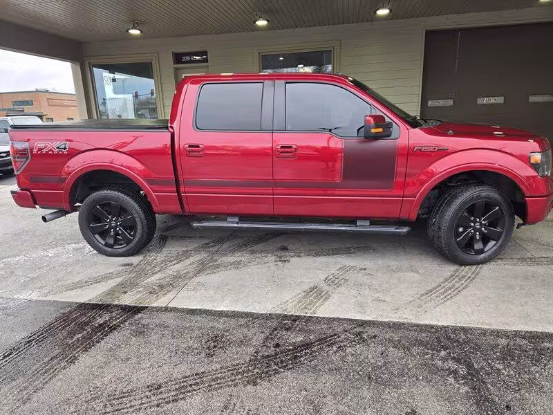 2013 Ford F-150 - 1FTFW1ET1DFB45102 - Image #2