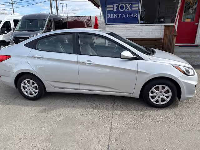 2013 Hyundai Accent - KMHCT4AE0DU431759 - Image #3