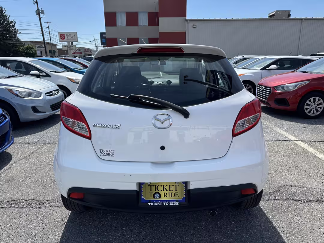 2013 Mazda MAZDA2 - JM1DE1LZ0D0152417 - Image #1
