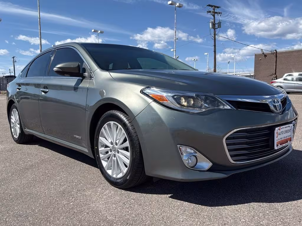 2013 Toyota Avalon - 4T1BD1EB4DU008805 - Image #2