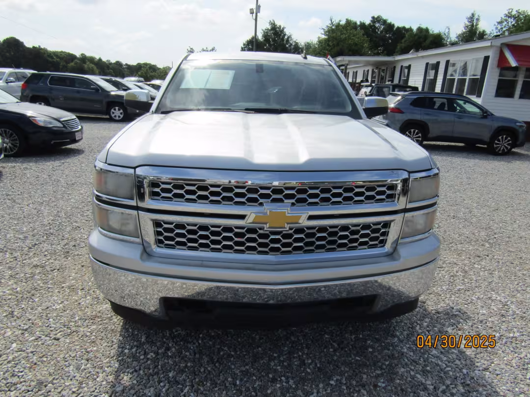 2014 Chevrolet Silverado 1500 - 1GCVKREH4EZ216729 - Image #1