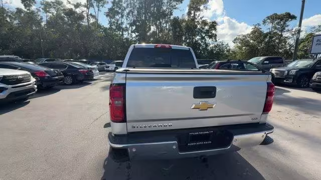 2014 Chevrolet Silverado 1500 - 3GCPCSEC9EG235438 - Image #3