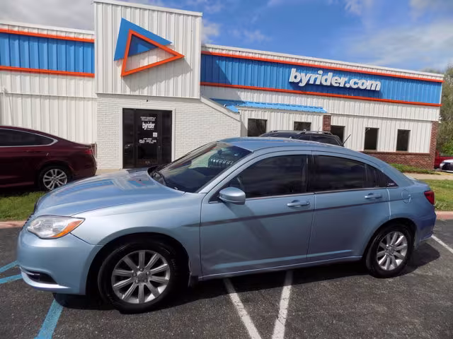 2014 Chrysler 200 - 1C3CCBABXEN168422 - Image #1