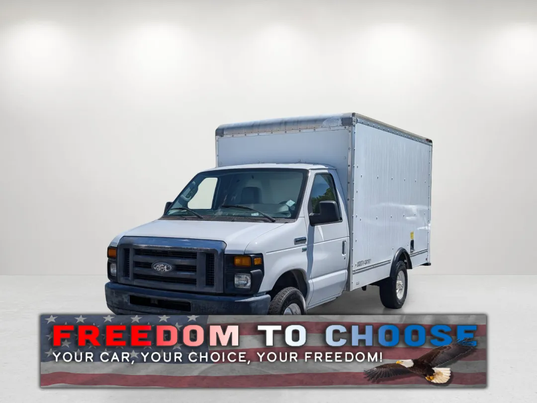 2014 Ford Econoline Commercial Cutaway - 1FDWE3FLXEDA57669 - Image #1