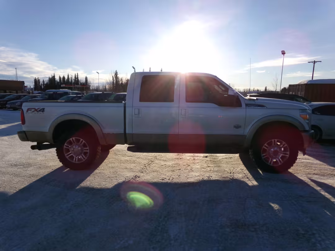2014 Ford F-250 SD - 1FT7W2BT8EEA79167 - Image #2
