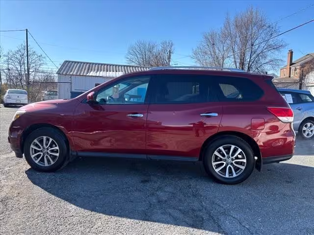 2014 Nissan Pathfinder - 5N1AR2MM5EC673306 - Image #1
