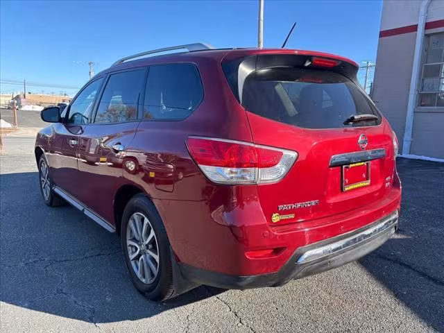 2014 Nissan Pathfinder - 5N1AR2MM5EC673306 - Image #2