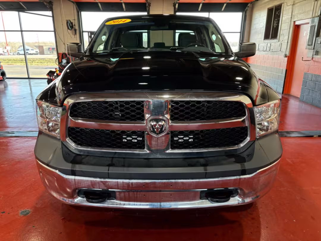 2014 Ram 1500 - 1C6RR7FT9ES435657 - Image #3