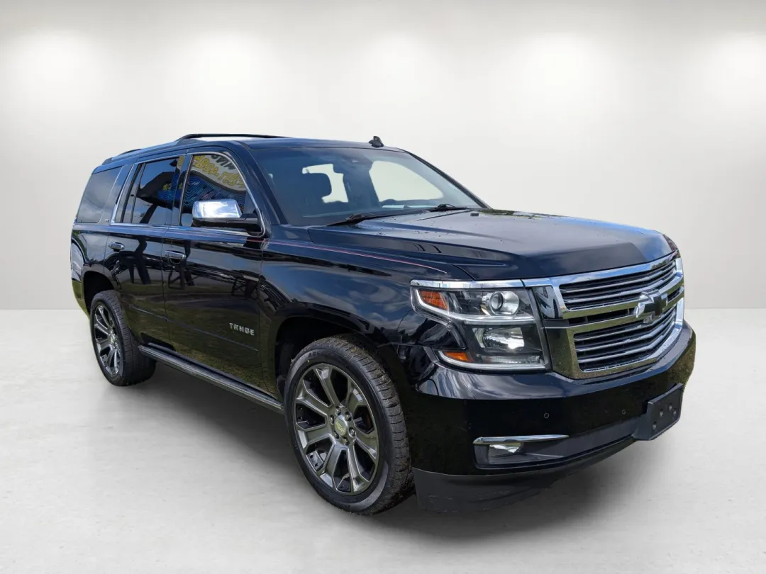 2015 Chevrolet Tahoe - 1GNSKCKC7FR157533 - Image #3