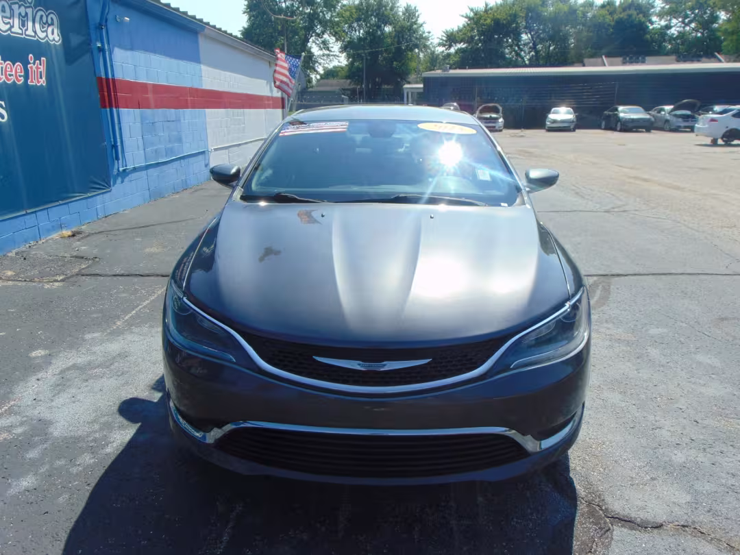 2015 Chrysler 200 - 1C3CCCAB0FN751797 - Image #2