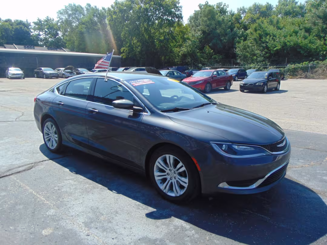 2015 Chrysler 200 - 1C3CCCAB0FN751797 - Image #3