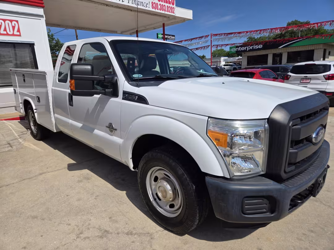 2015 Ford F-250 SD - 1FD7X2AT0FEA04698 - Image #1