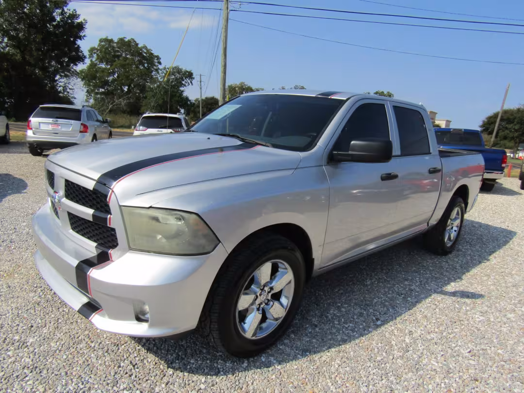 2015 Ram 1500 - 1C6RR6KTXFS554173 - Image #2