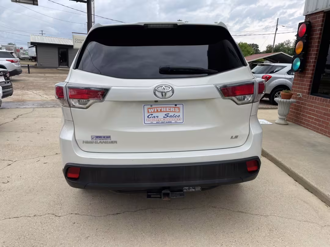 2015 Toyota Highlander - 5TDZARFH4FS013457 - Image #3