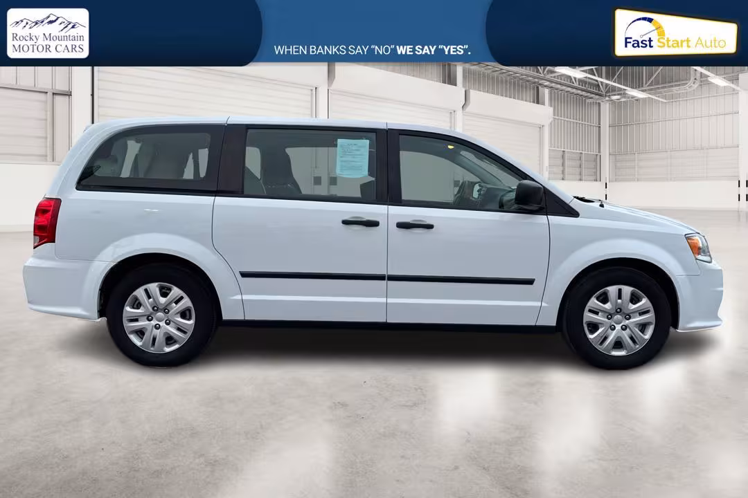2016 Dodge Grand Caravan - 2C4RDGBGXGR163852 - Image #1