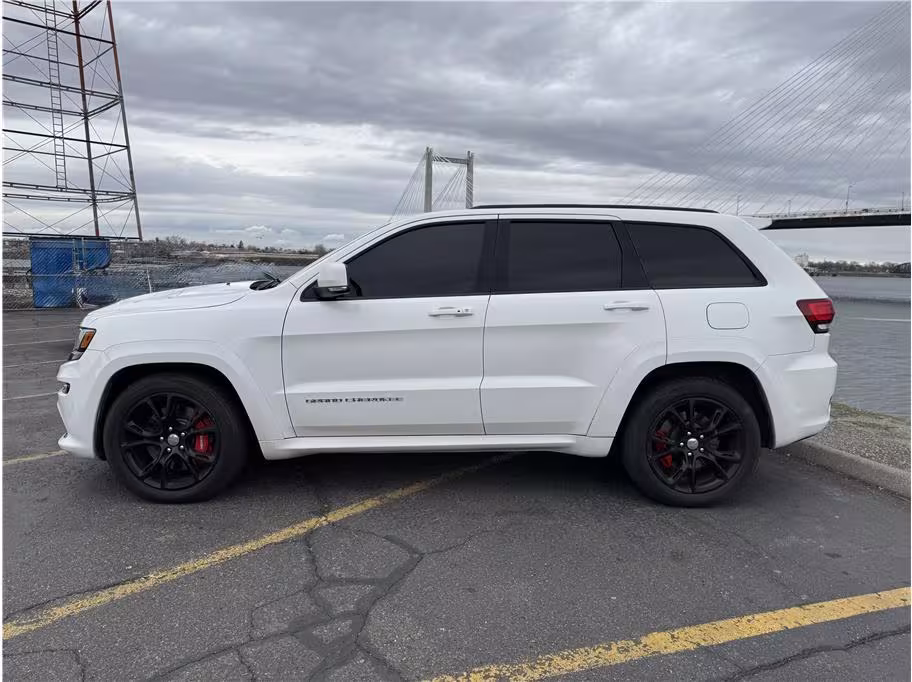 2016 Jeep Grand Cherokee - 1C4RJFDJ1GC462988 - Image #1