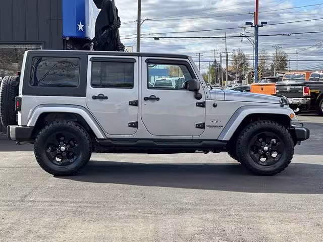 2016 Jeep Wrangler - 1C4BJWEG1GL281247 - Image #3