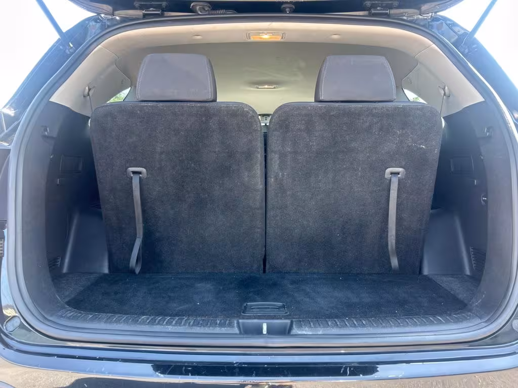 2016 Kia Sorento - 5XYPGDA3XGG110035 - Image #3