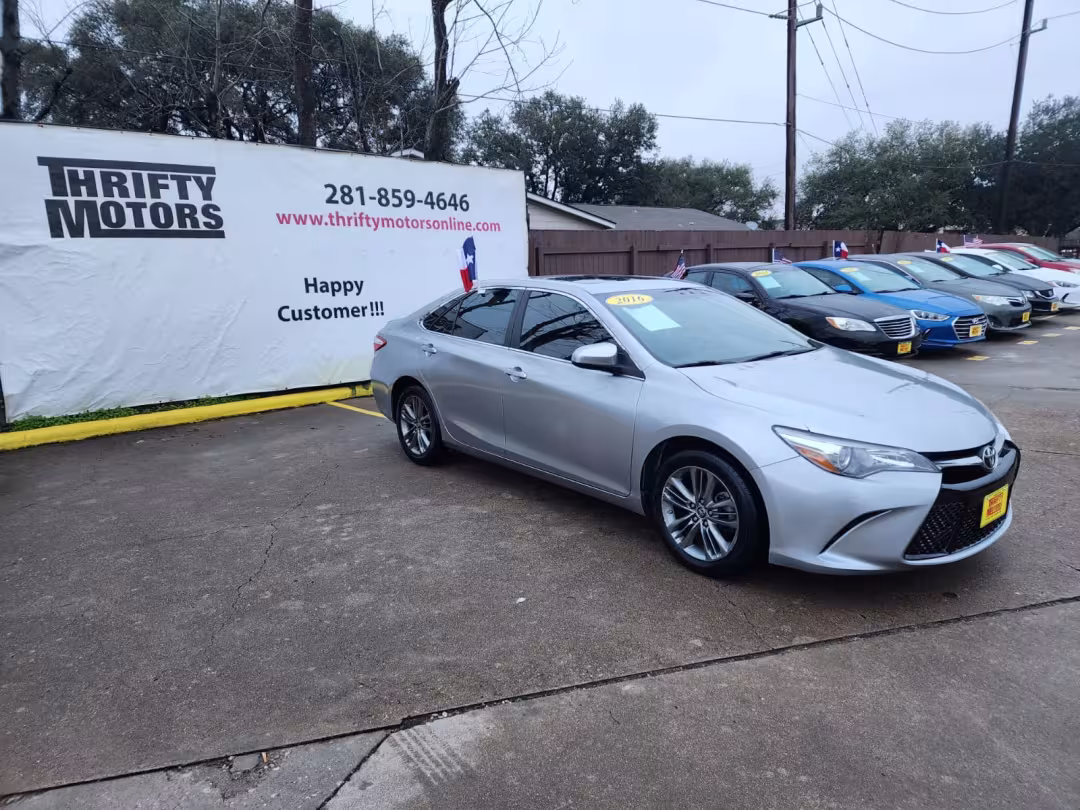 2016 Toyota Camry - 4T1BF1FK4GU503955 - Image #3
