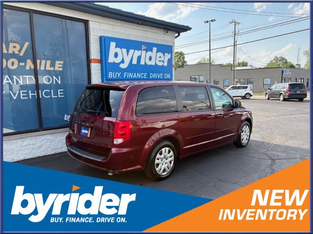 2017 Dodge Grand Caravan - 2C4RDGBGXHR563721 - Image #2