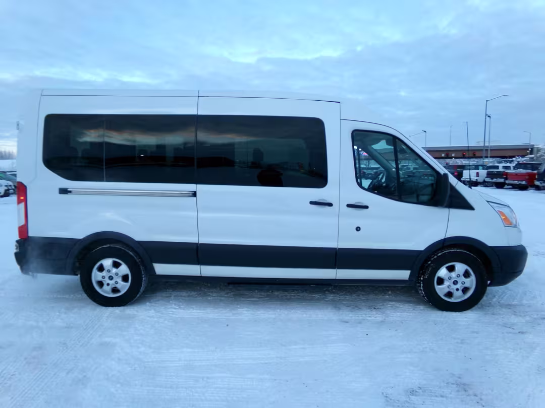 2017 Ford Transit - 1FBAX2CMXHKA81748 - Image #2