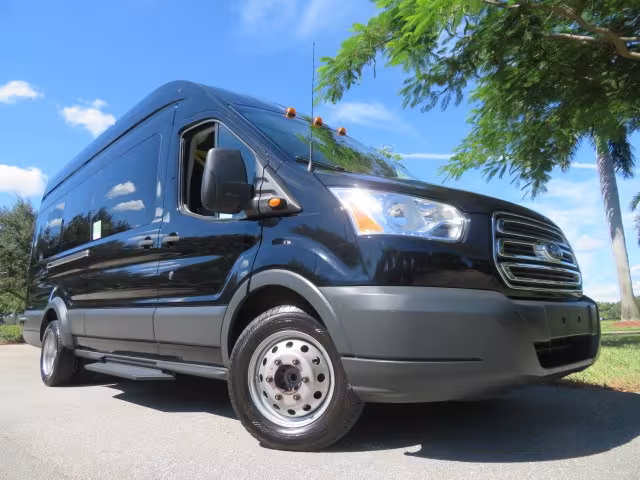 2017 Ford Transit - 1FBVU4XG3HKB20772 - Image #3