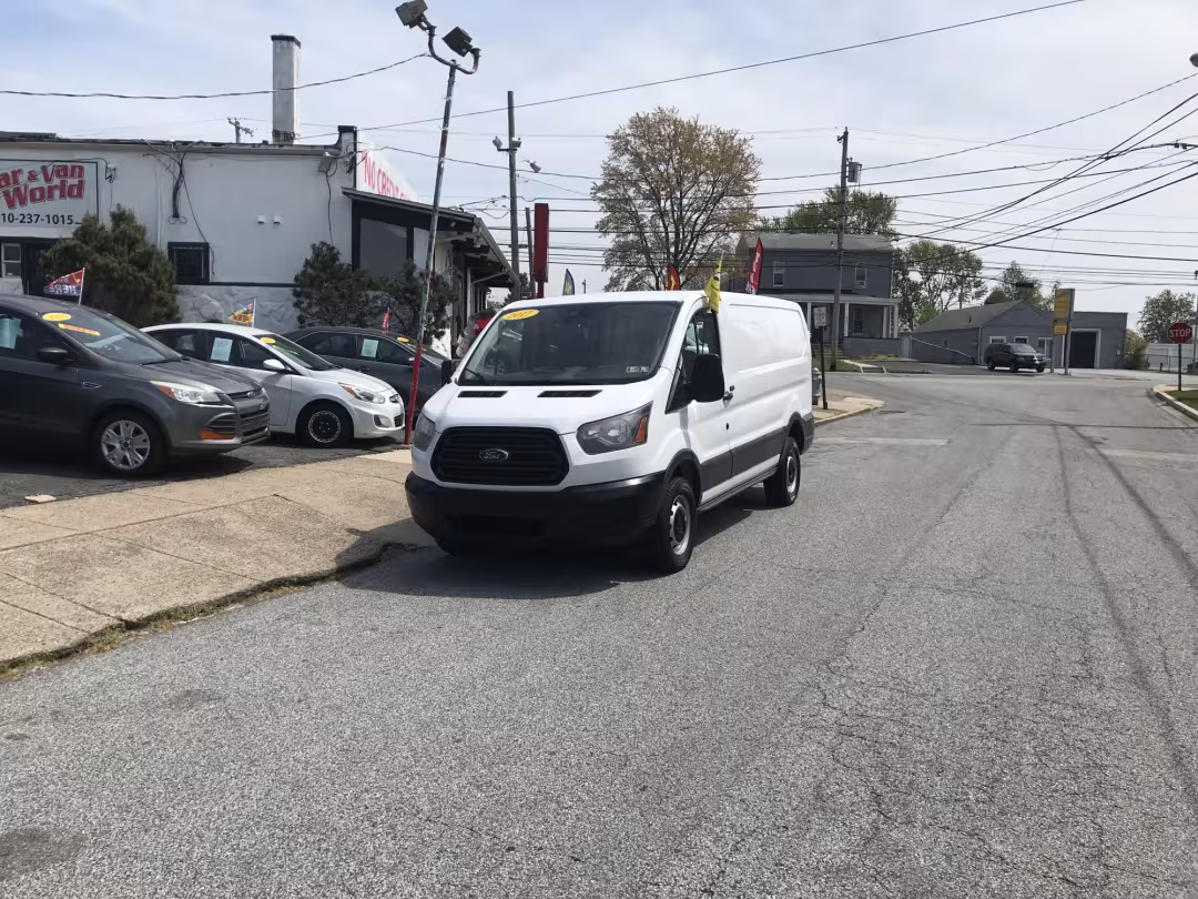 2017 Ford Transit - 1FTYR1ZM1HKA04028 - Image #1